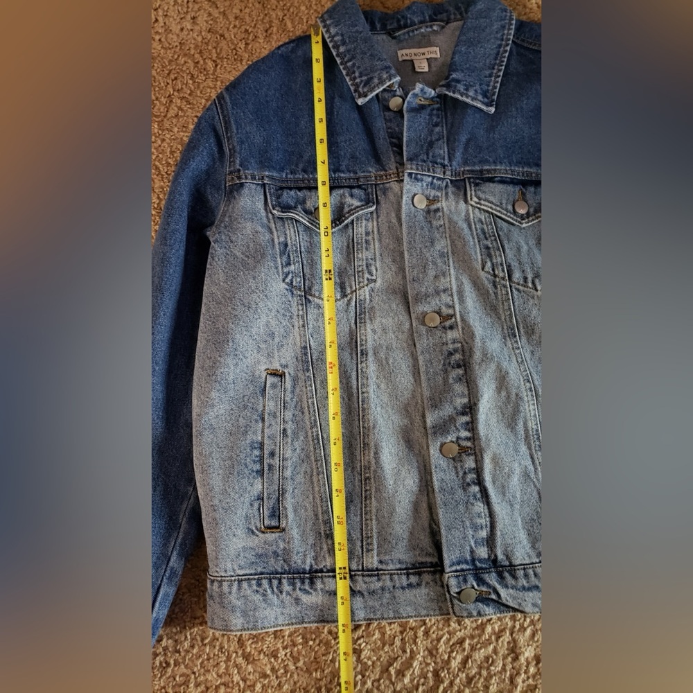 NWT Men's Two Tone Denim Jacket Size Large - Picture 6 of 9